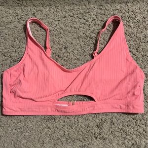 Brand New Keyhole Swin Top size XL